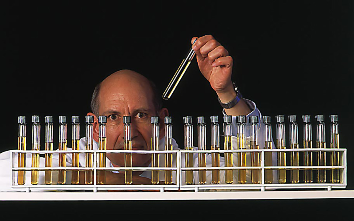 graham-trout-sydney-olympics-drug-testing-si-vault.jpg