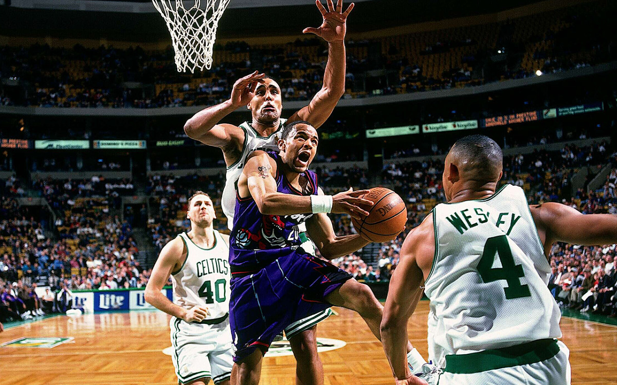 damon-stoudamire-si-vault-1290.jpg