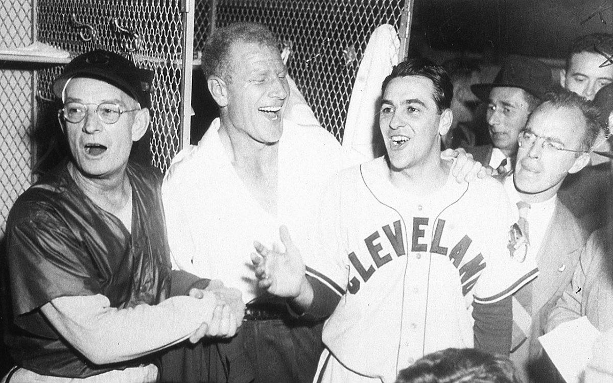 1948 World Series Game 1 Cleveland-Boston: Classic pitcher's duel 